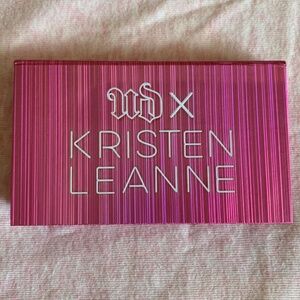 Urban Decay X Kristen Leanne Beauty Beam Highlighter Palette